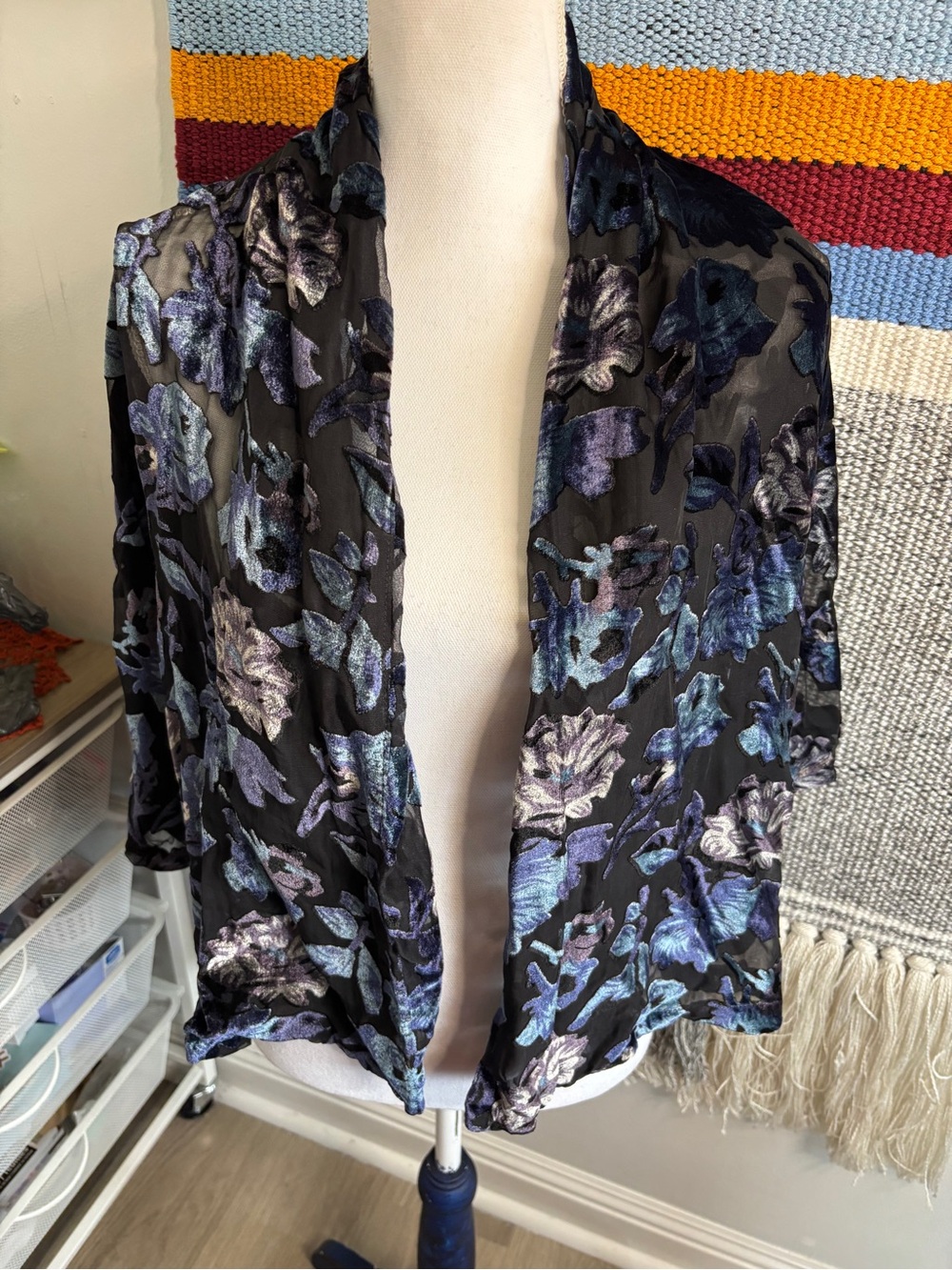 Forever 21 Black Sheer Floral Velvet Burnout Kimono Jacket